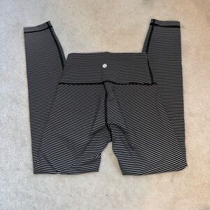 Lululemon Stripped Leggings Size 4